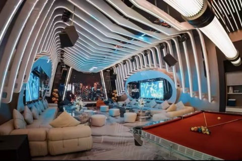 ALXX CLUB礼宾佳人的优雅职场邀约